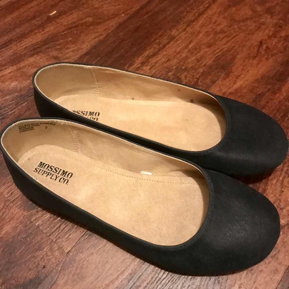 Black flats